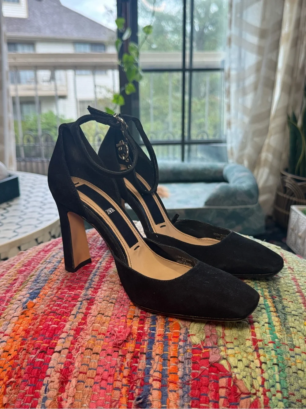 ⚫️▪️ Zara Black Ankle-Strap Block Heels ▪️⚫️